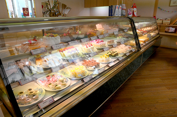 �����َq �V������