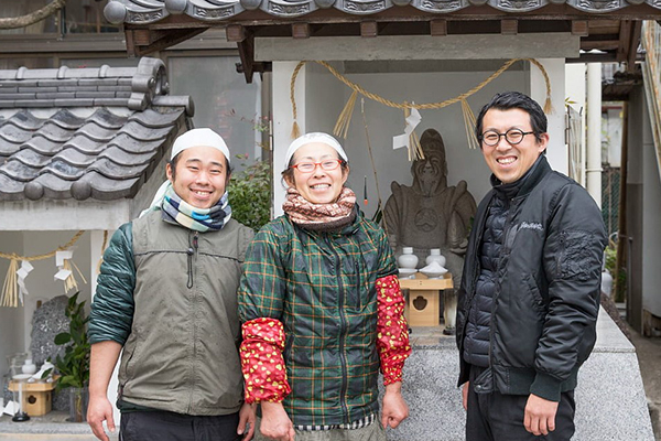 �������X