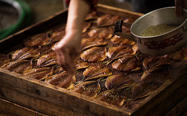 �������X