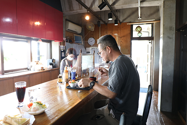 �i�� �n�C��