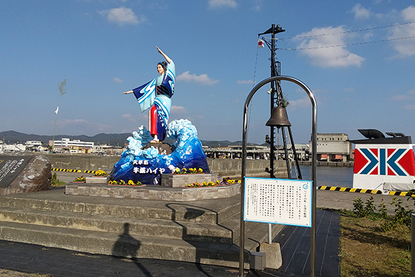 ���[�̑D��