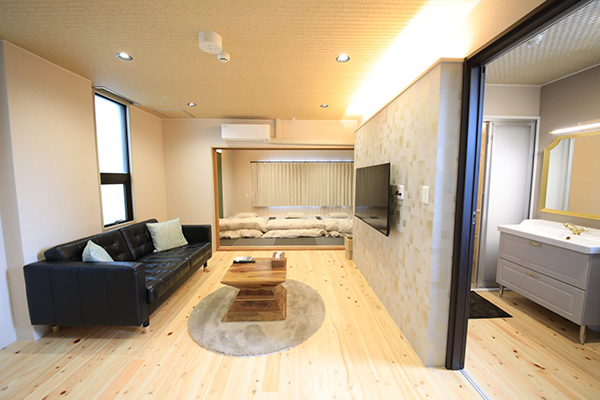 �C�̊X�@���[�̏h�@108