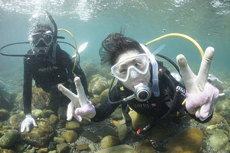 �悩�悩�_�C�r���O ���[�X